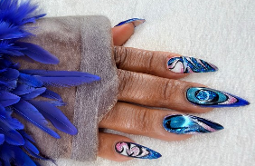 Indigo blue feathers & blue holographic effect nails